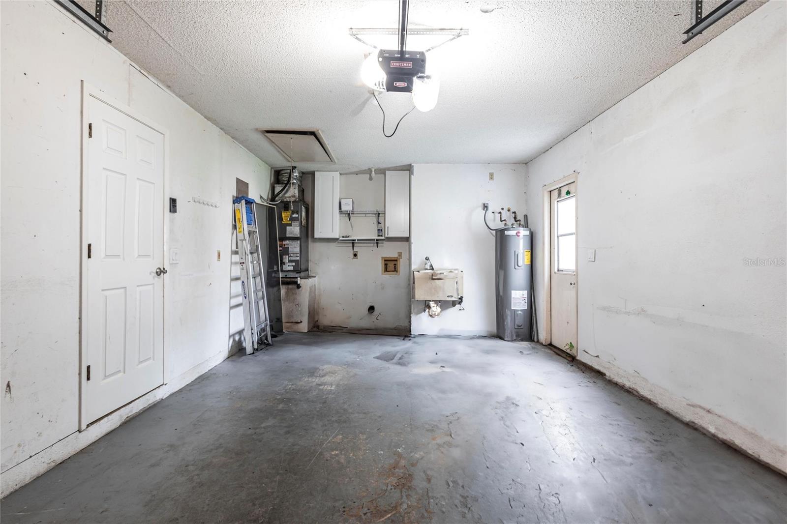 5846 DEER HOLLOW LN E, SARASOTA, FL, 34232