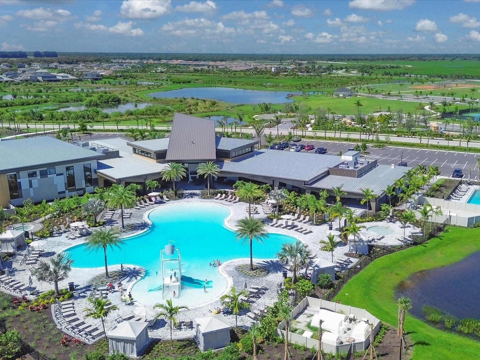 9040 TEQUILA SUNRISE DR, SARASOTA, FL, 34241