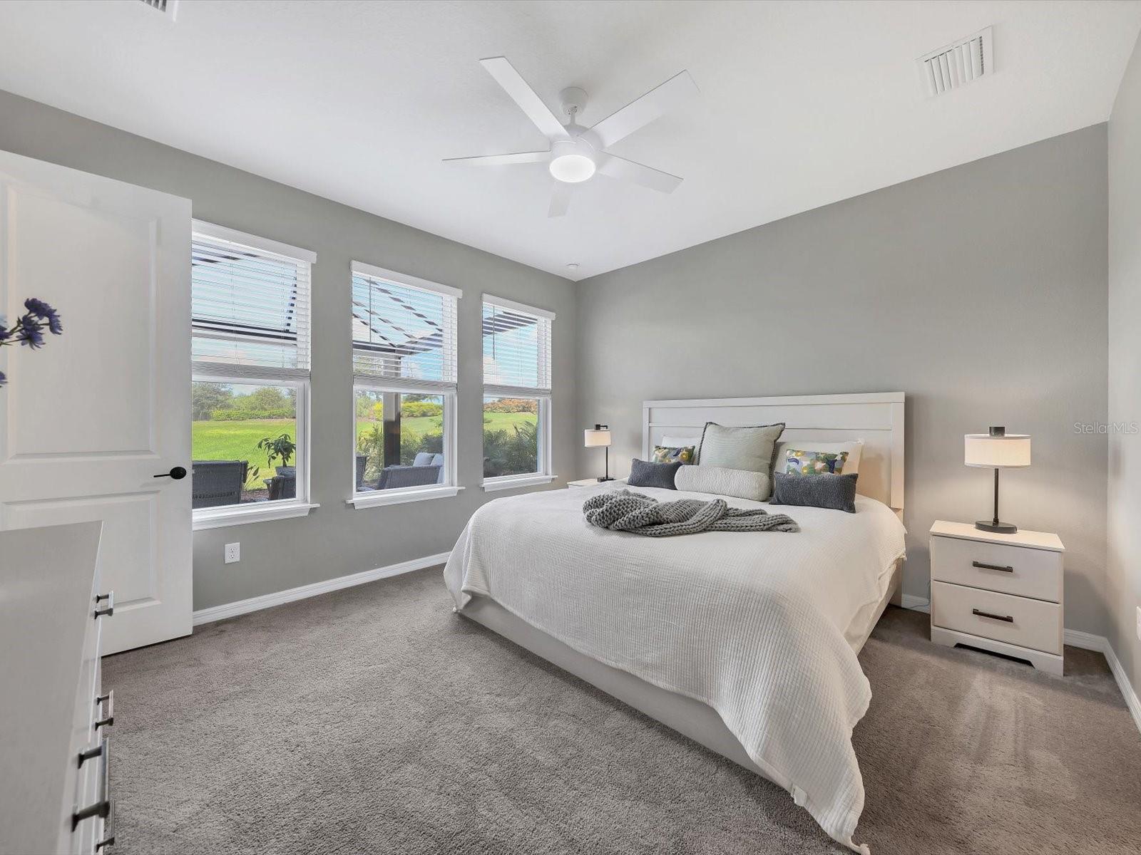 9040 TEQUILA SUNRISE DR, SARASOTA, FL, 34241