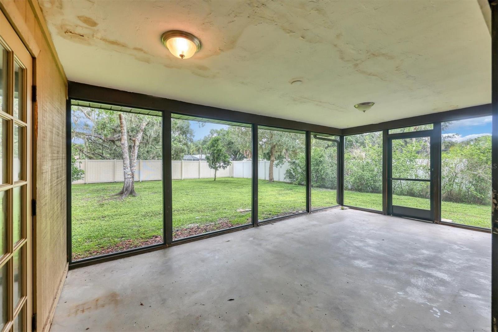 A4664893 Property Photo