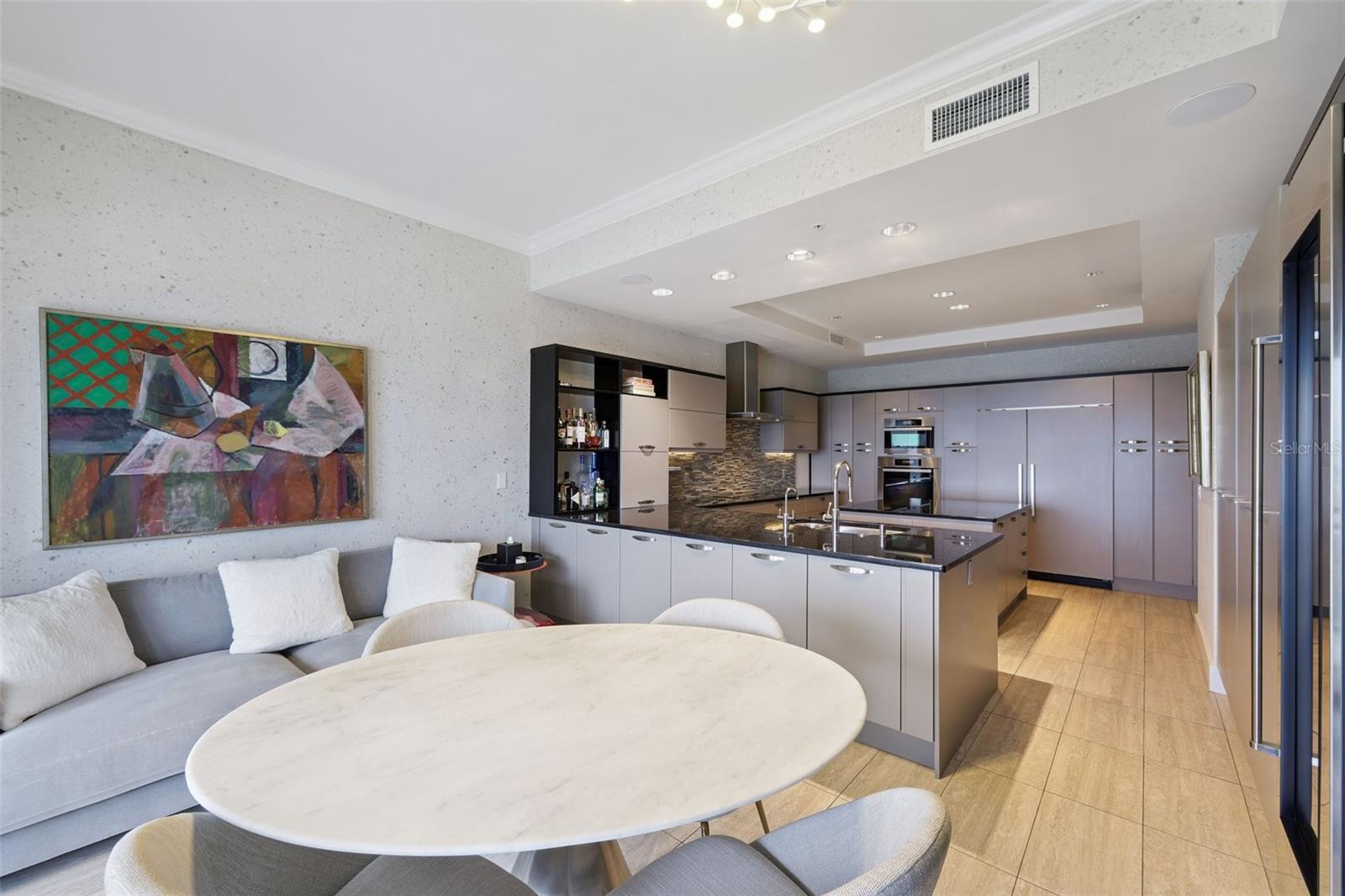 A4664895 Property Photo