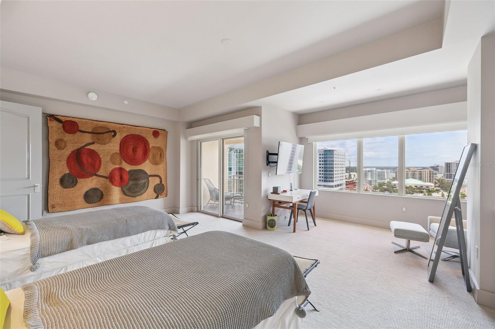 A4664895 Property Photo