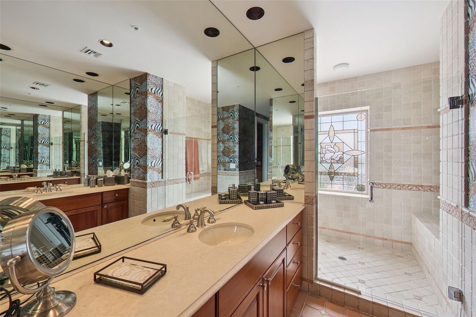 A4664895 Property Photo