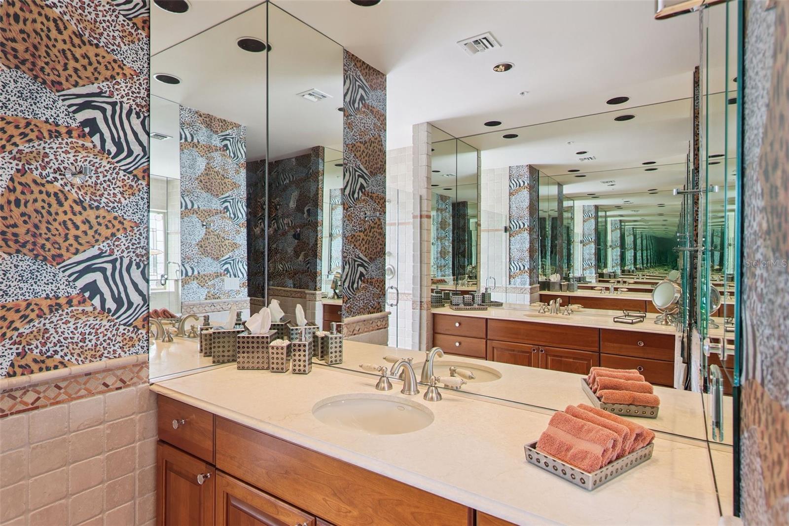 A4664895 Property Photo