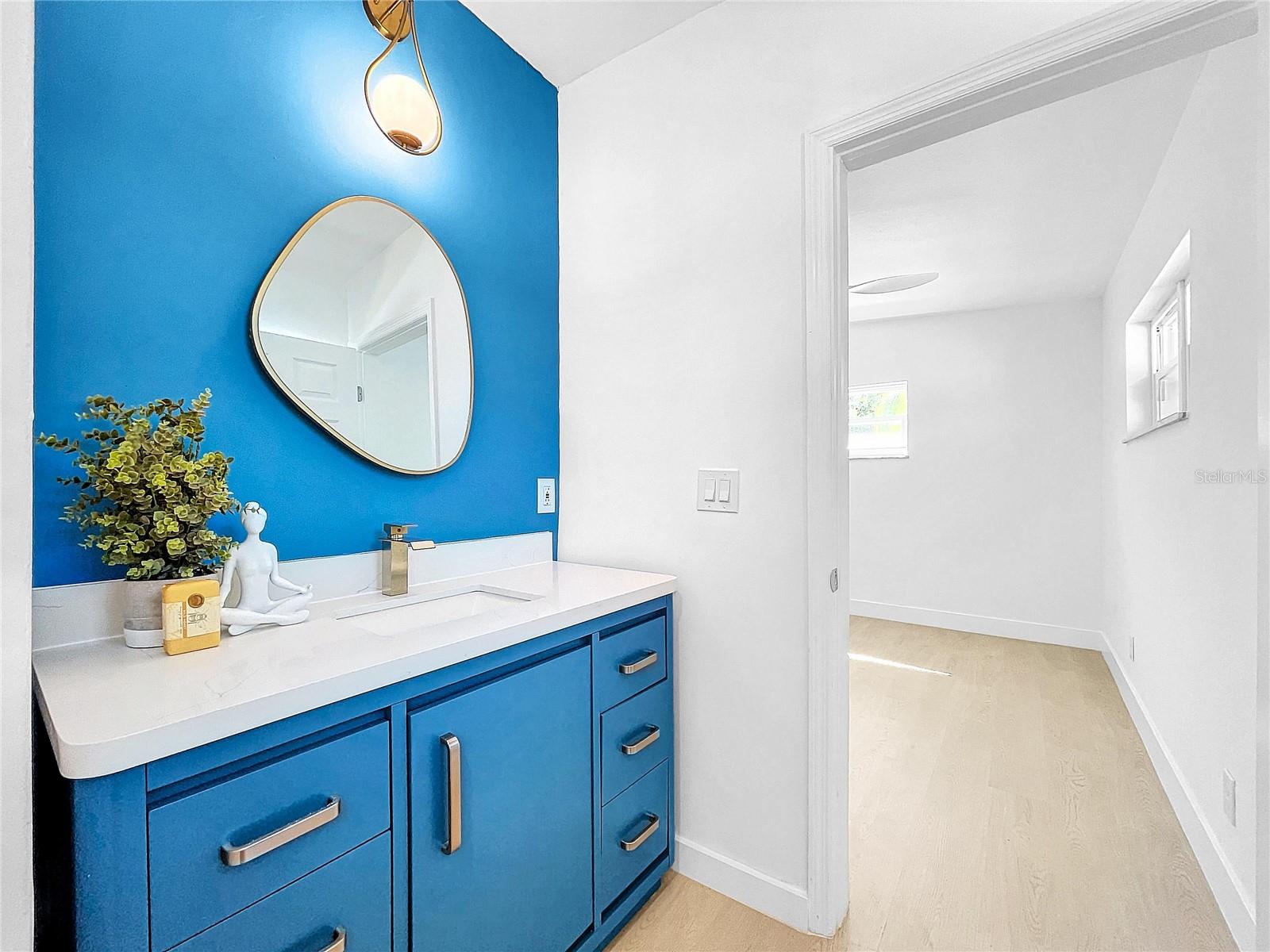 TB8427022 Property Photo