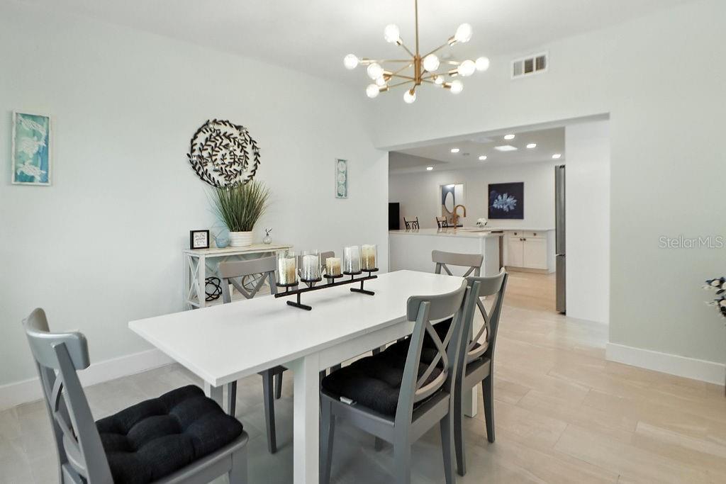 TB8427022 Property Photo