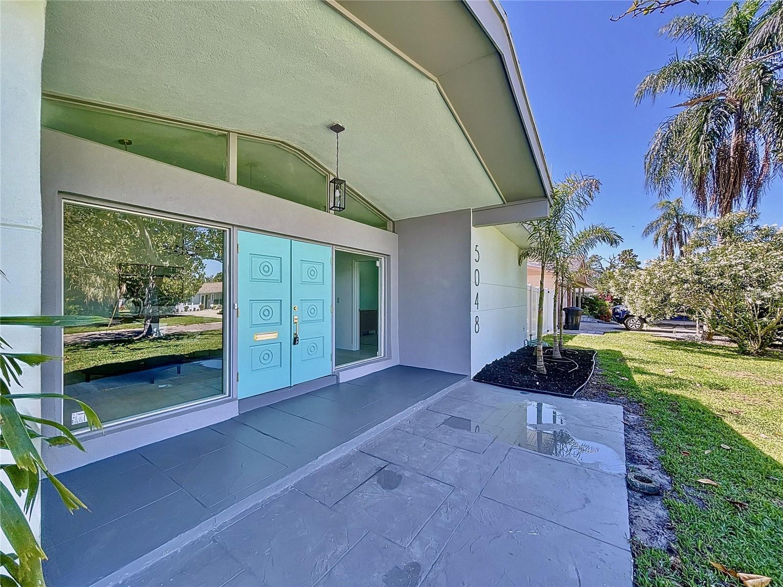 TB8427022 Property Photo