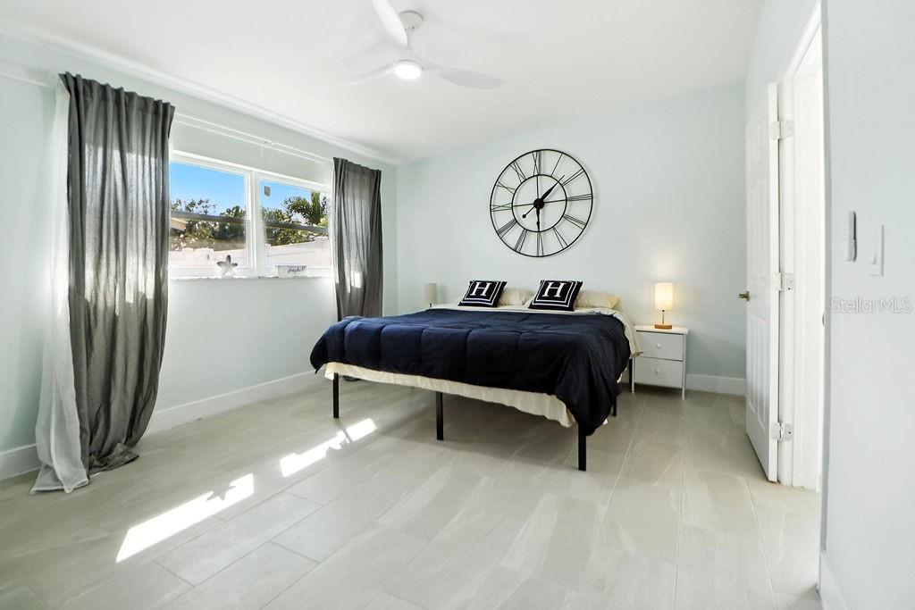 TB8427022 Property Photo