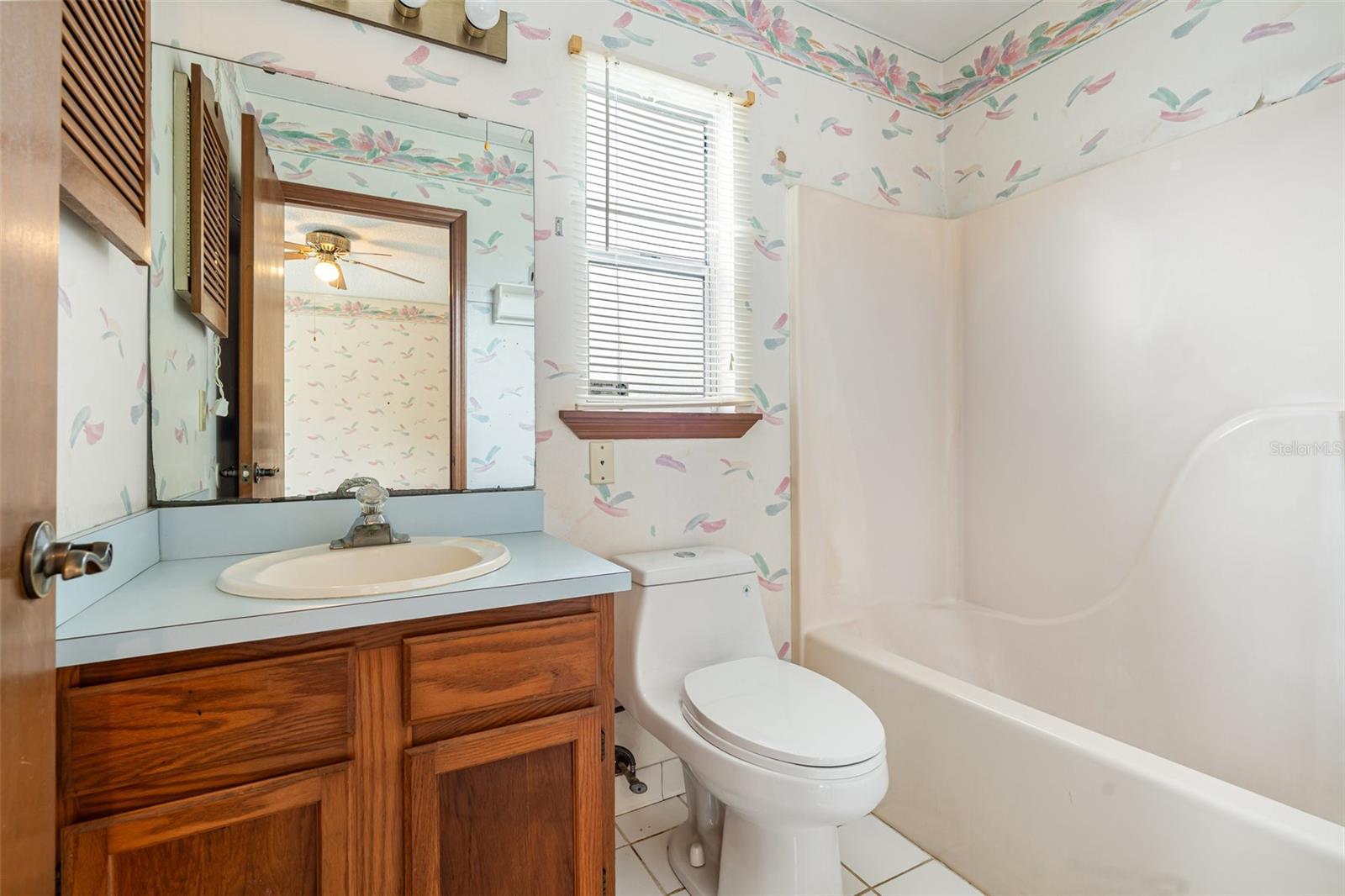 706 ISLE ROYALE AVE NW, PALM BAY, FL, 32907