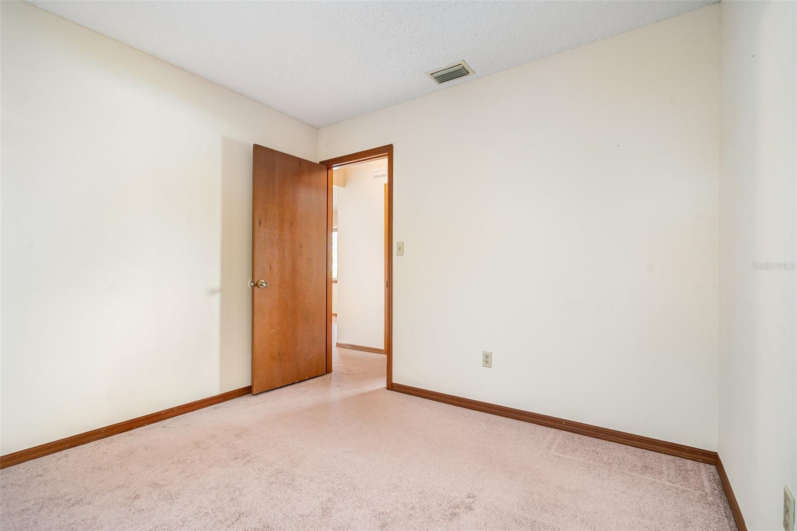 706 ISLE ROYALE AVE NW, PALM BAY, FL, 32907