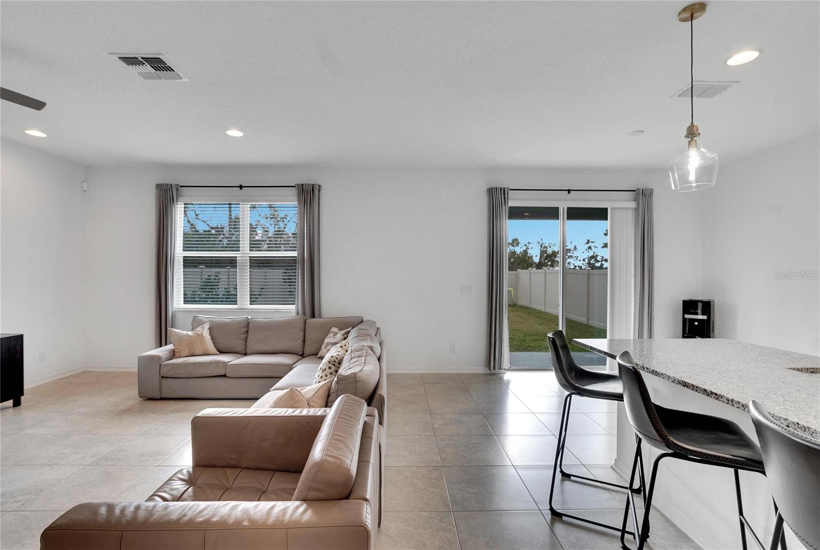 Living / Dining area