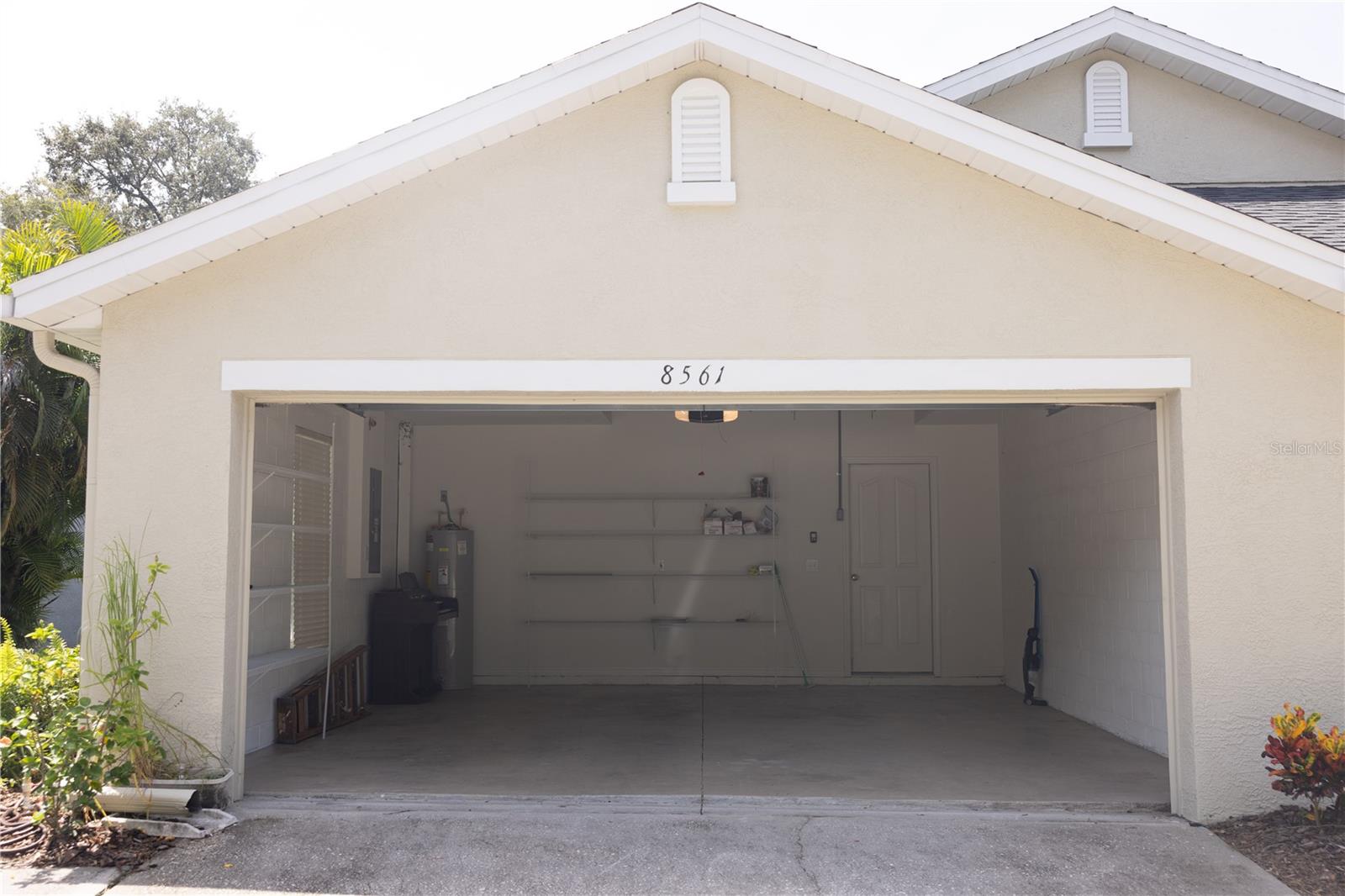 8561 ACORN RIDGE CT, TAMPA, FL, 33625