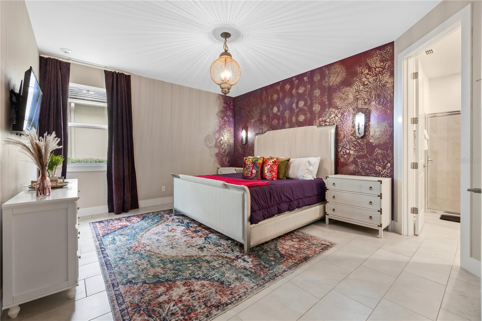 O6343881 Property Photo