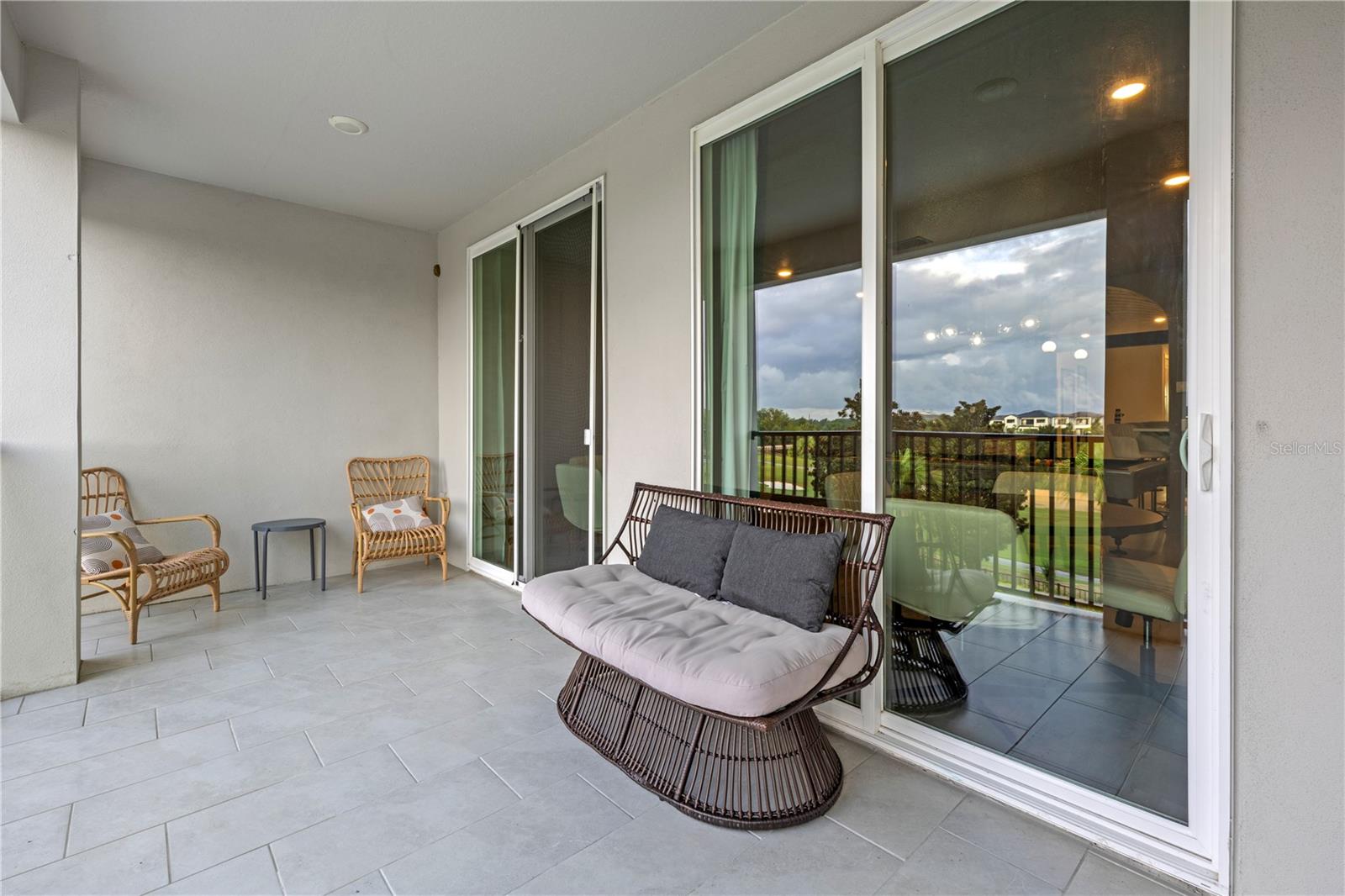 O6343881 Property Photo