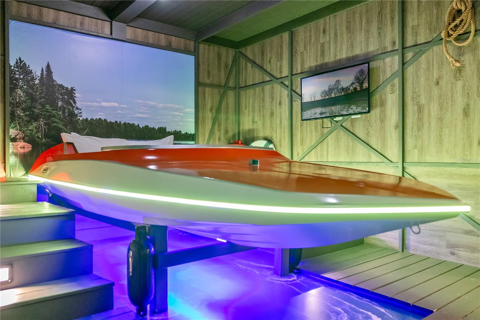 O6343881 Property Photo