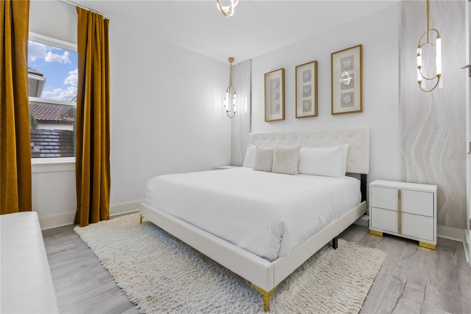 O6343881 Property Photo