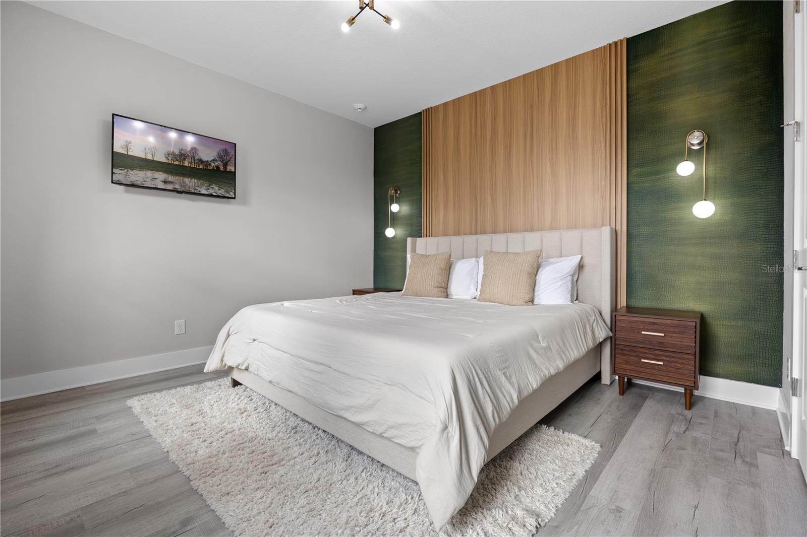 O6343881 Property Photo