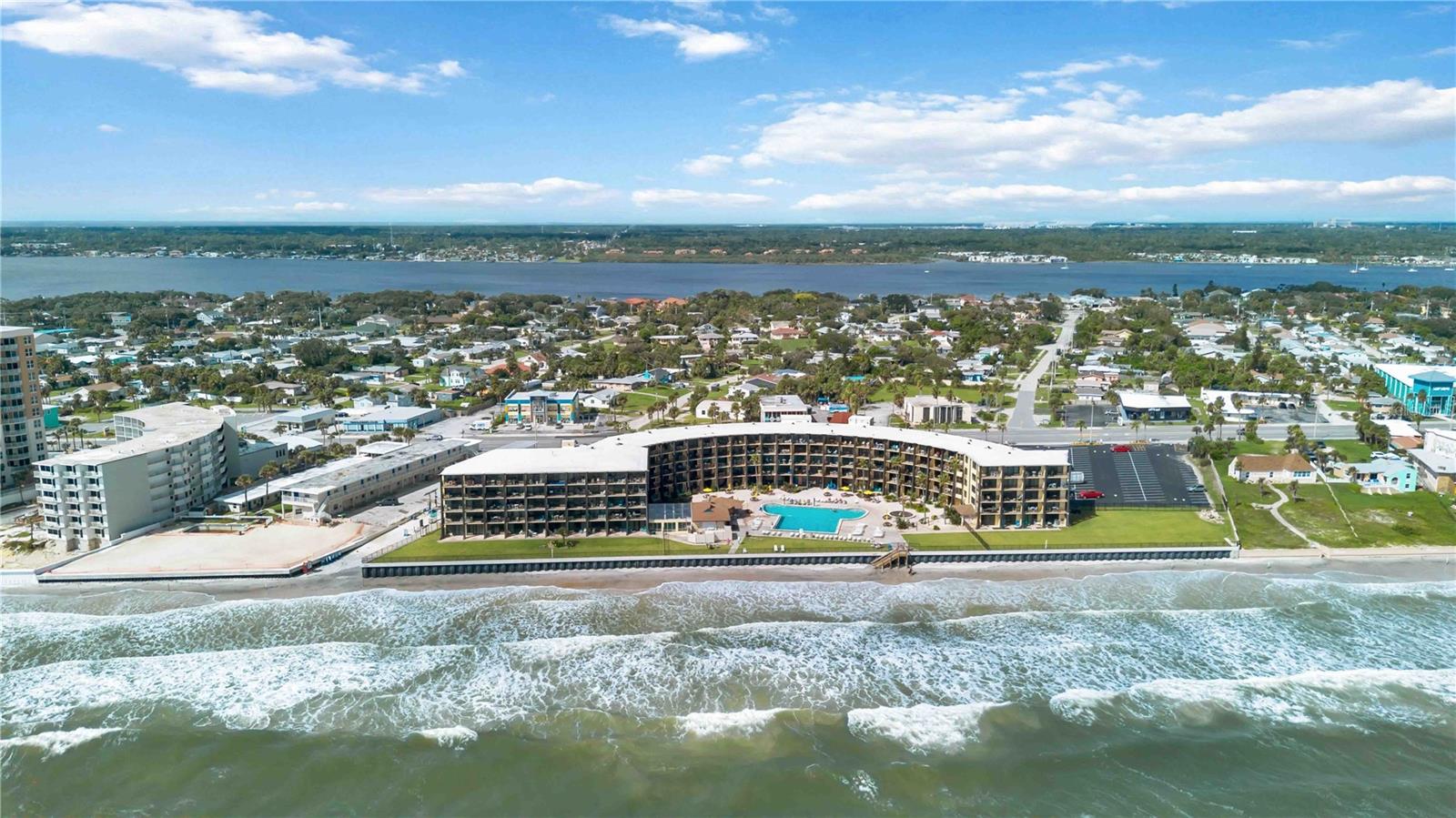 O6343907 Property Photo