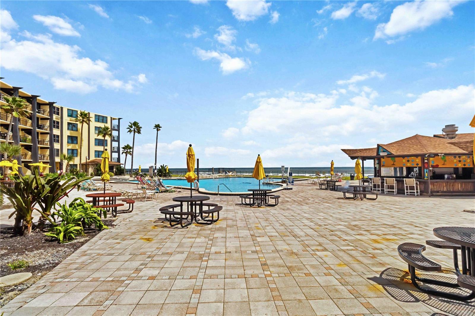 O6343907 Property Photo