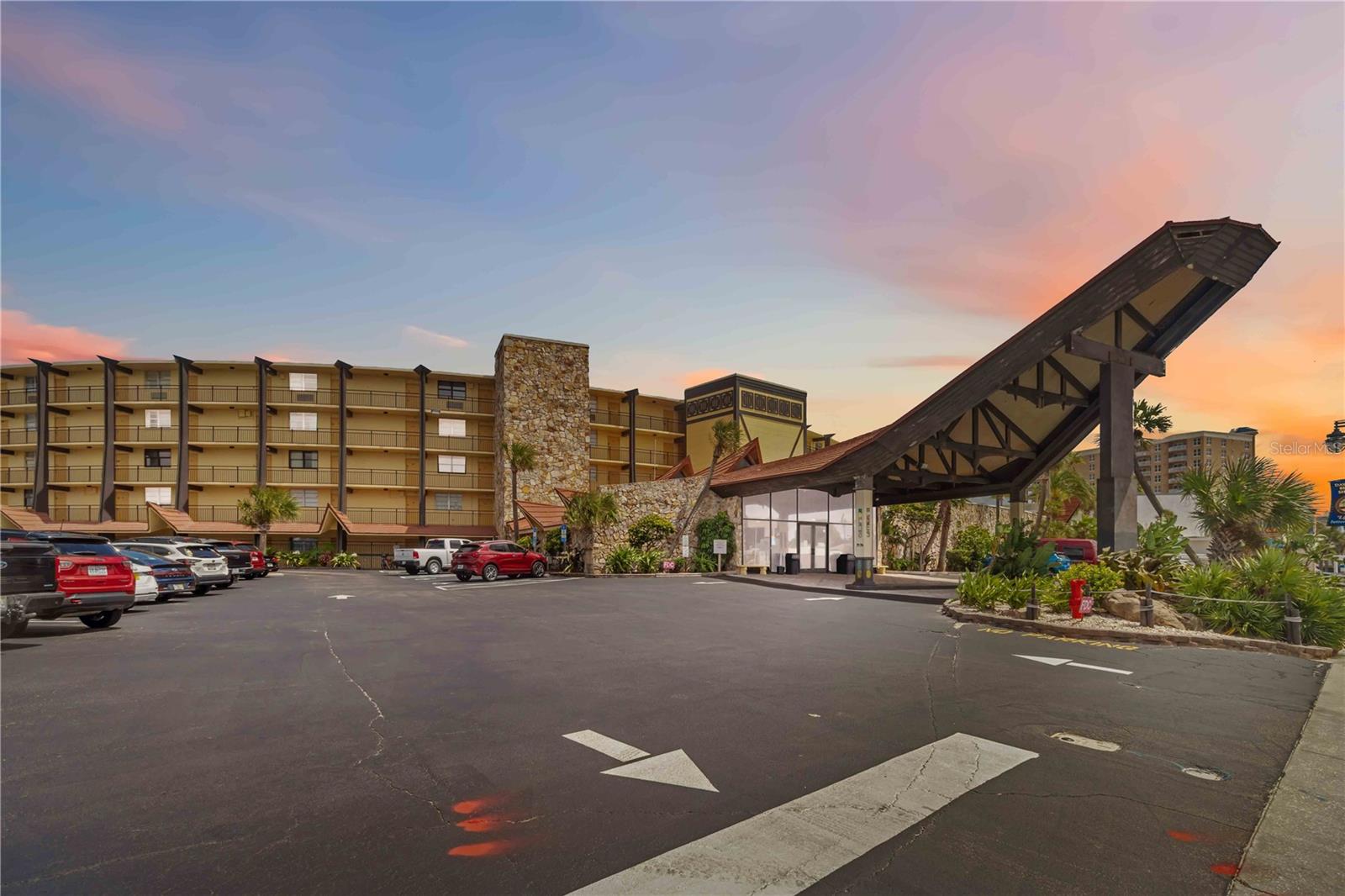 O6343907 Property Photo