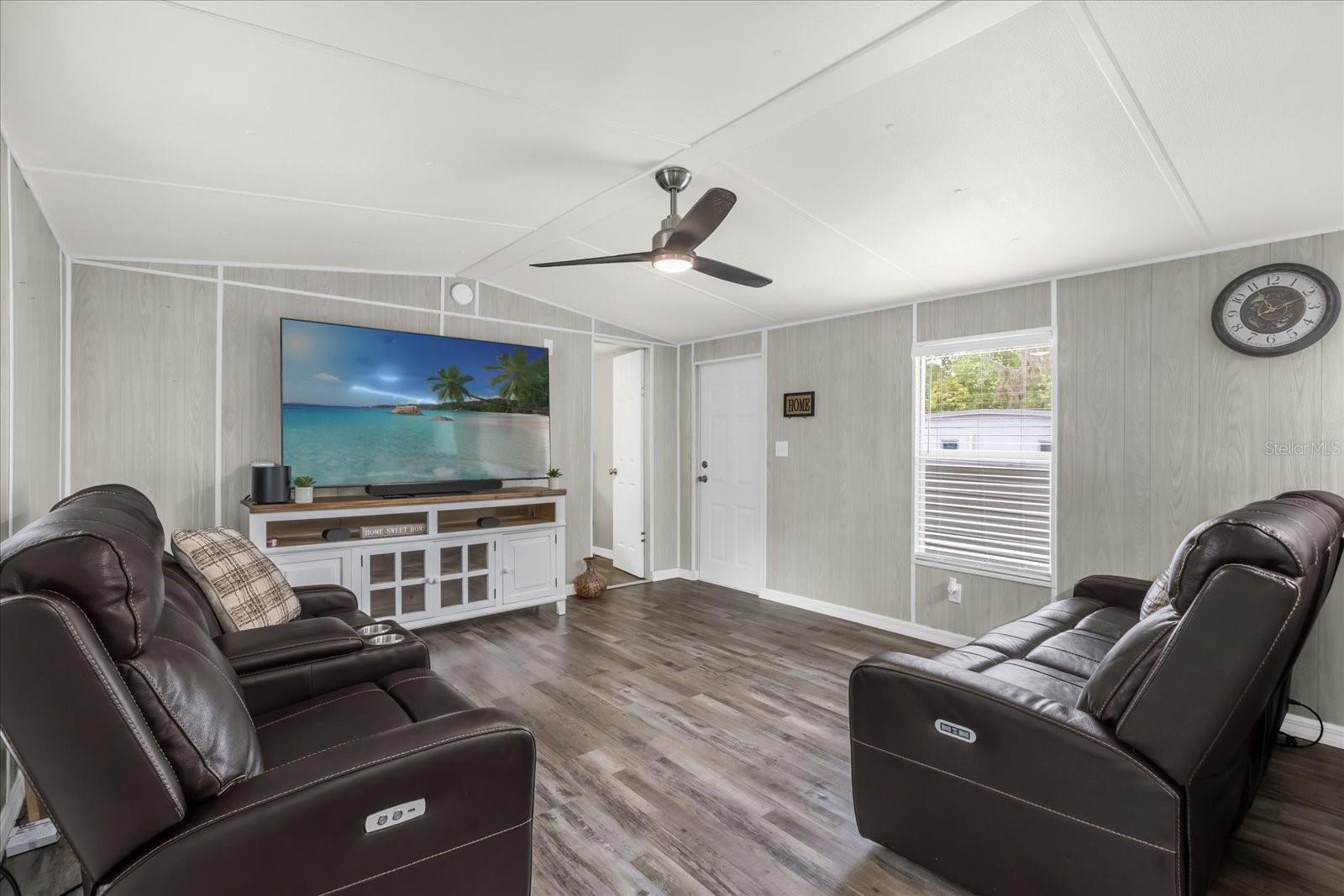 S5134602 Property Photo