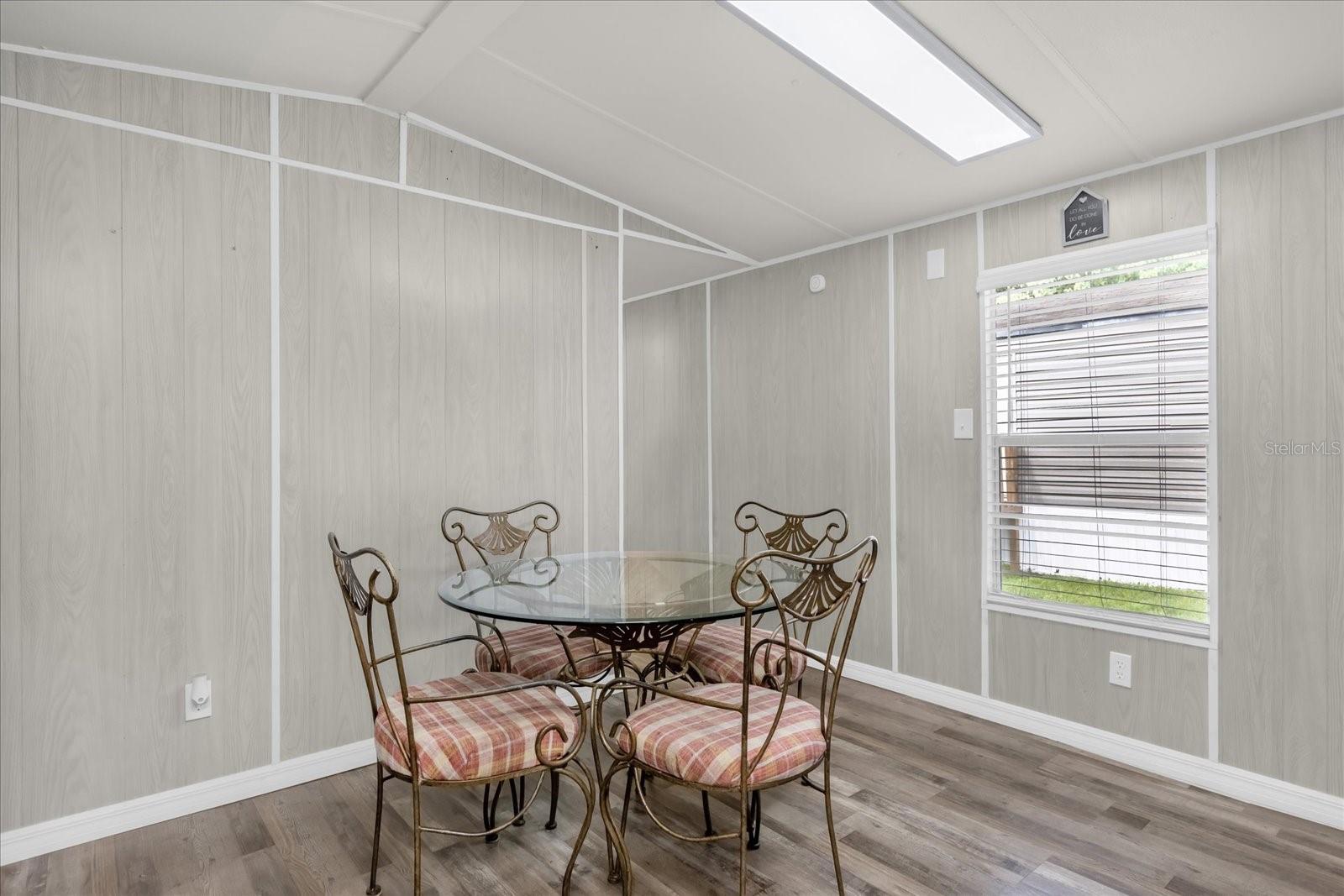 S5134602 Property Photo