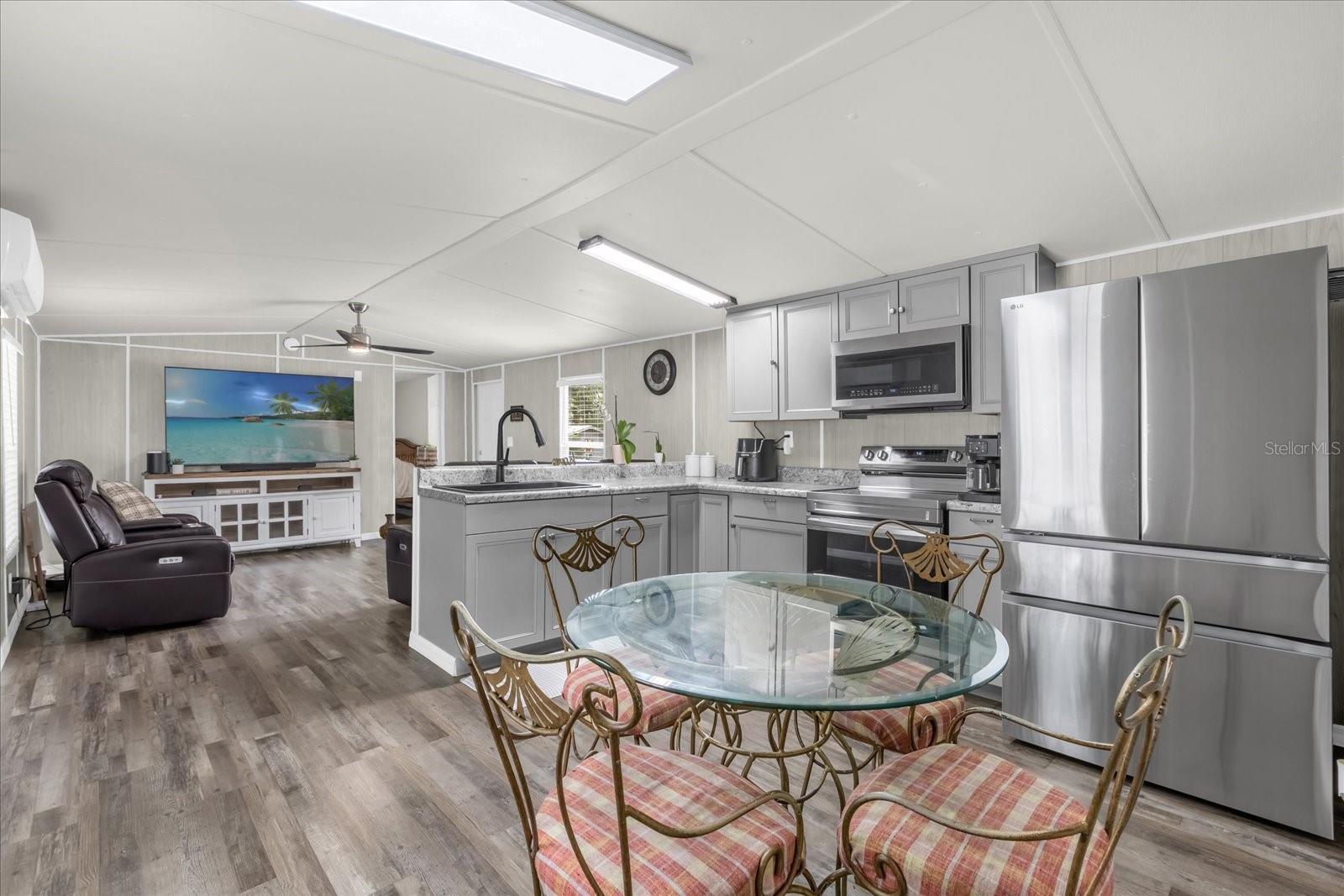 S5134602 Property Photo