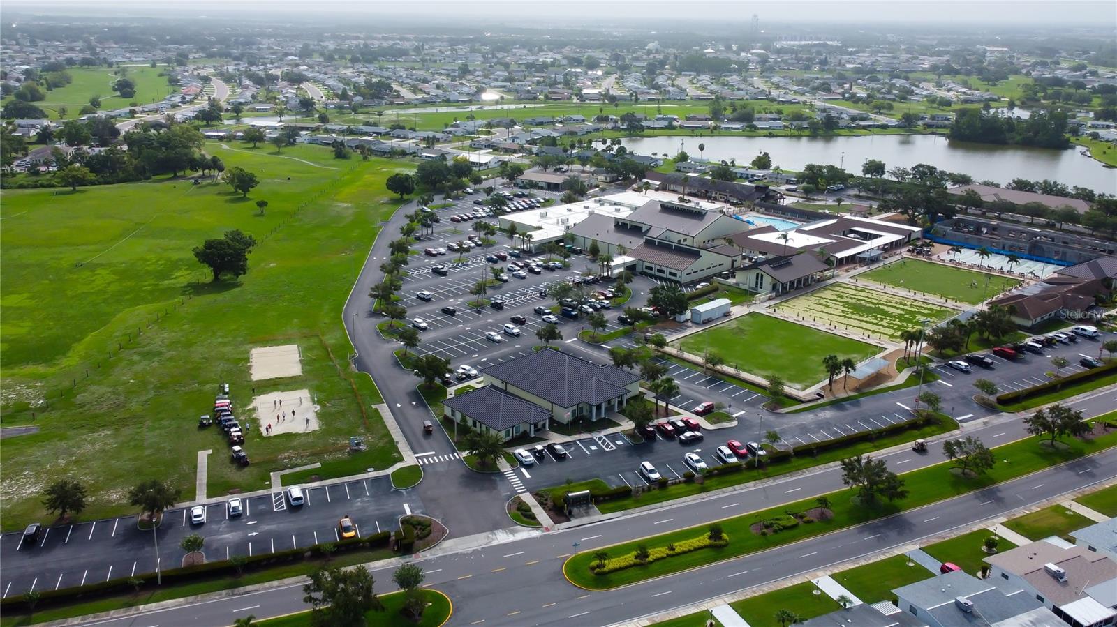 Clubhouse, Pool, Golf, Sports Courts & Amenities