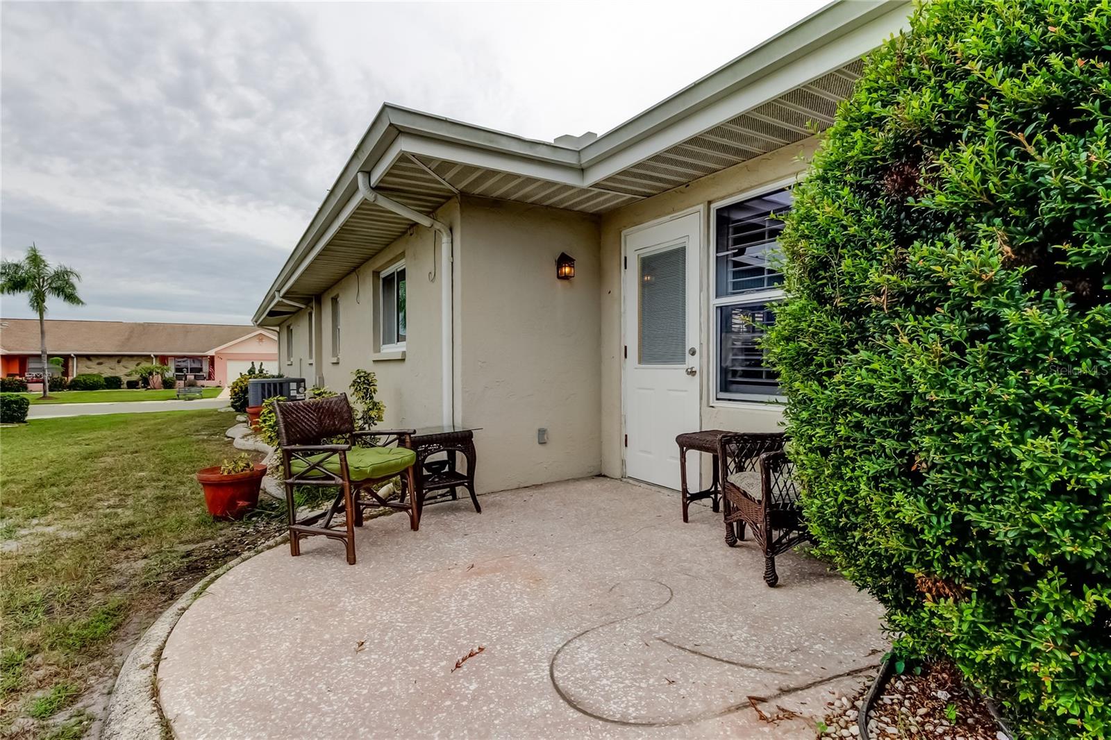 Back Patio (off the Florida Room)