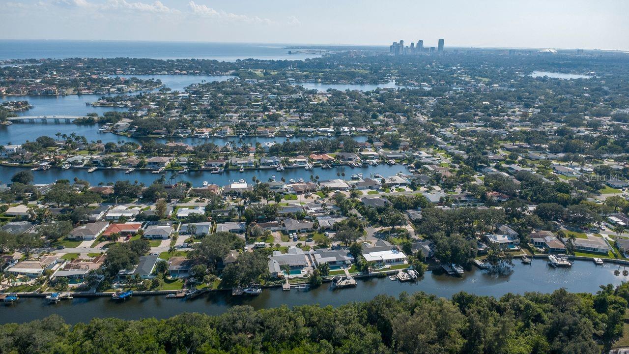 1113 45TH AVE NE, ST PETERSBURG, FL, 33703