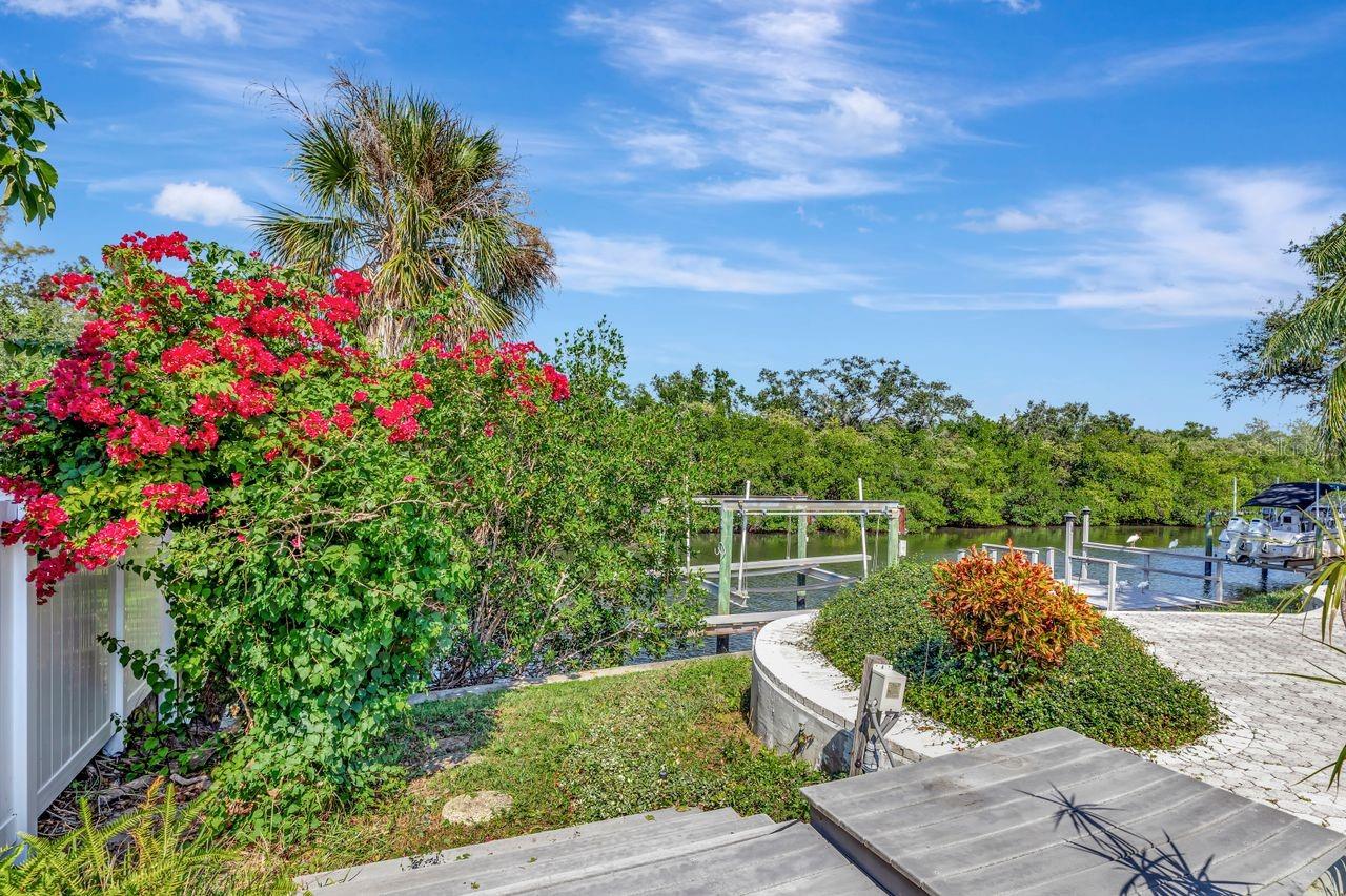 1113 45TH AVE NE, ST PETERSBURG, FL, 33703