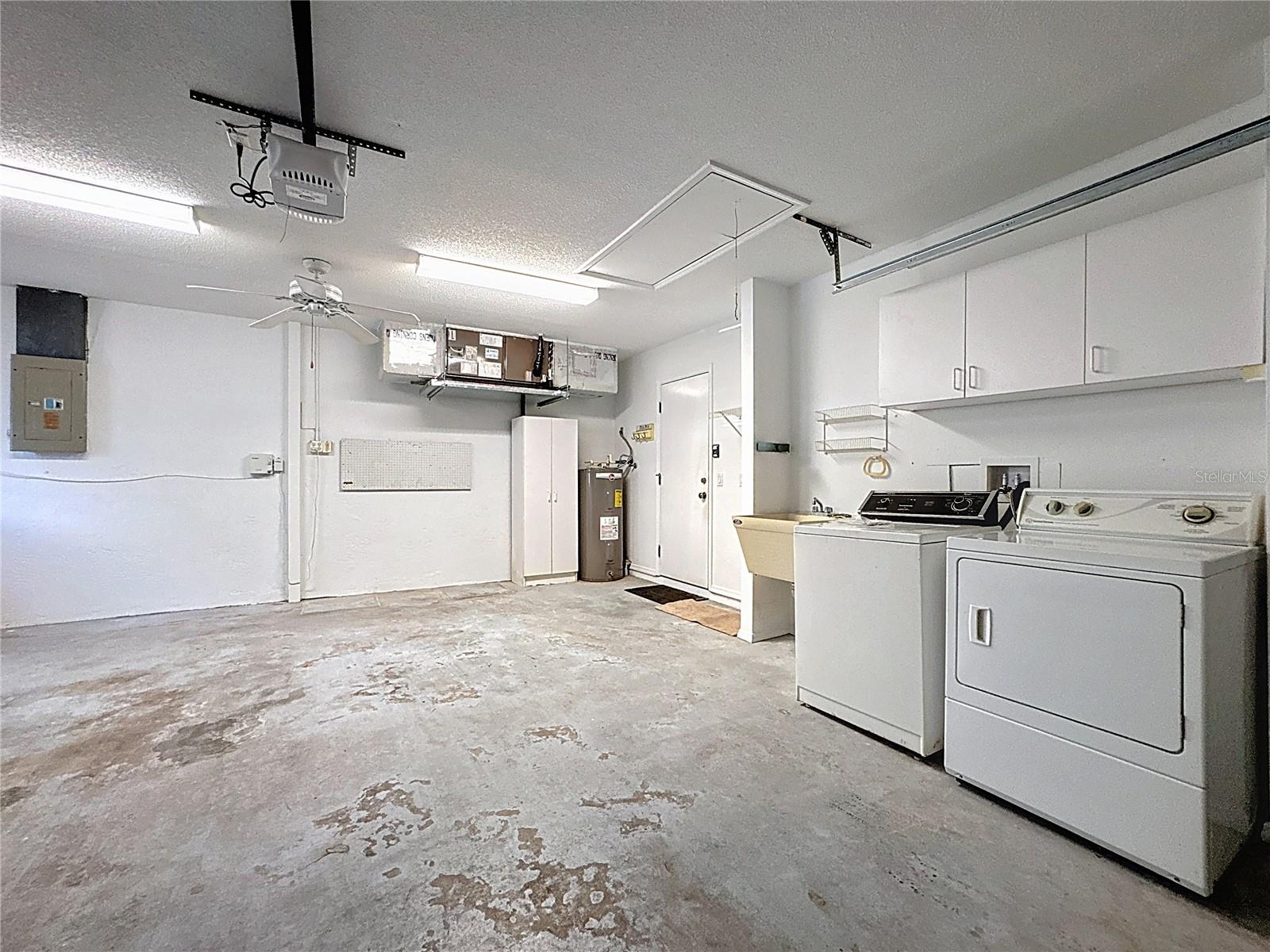 677 IRONWOOD CIR #104, VENICE, FL, 34292