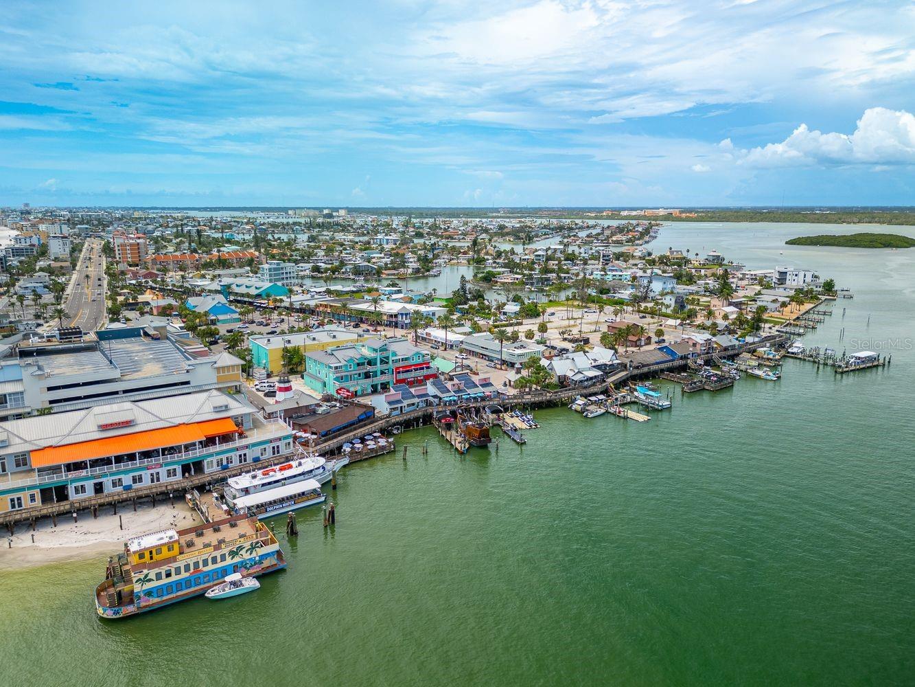 TB8427384 Property Photo