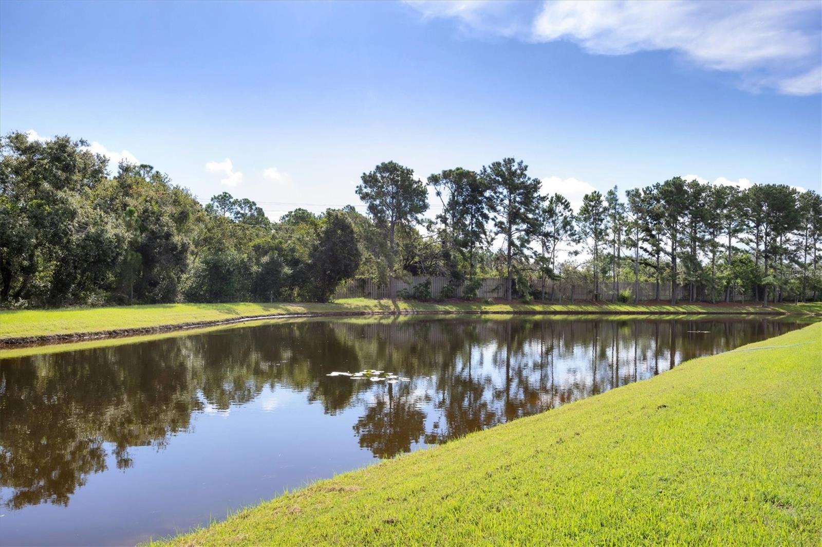 A4664981 Property Photo