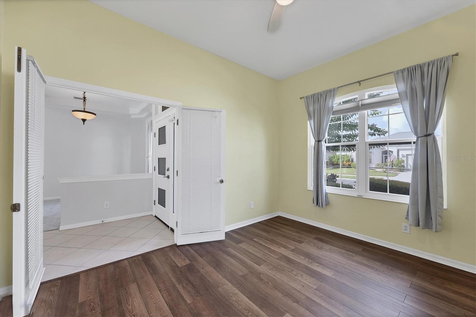 A4664981 Property Photo