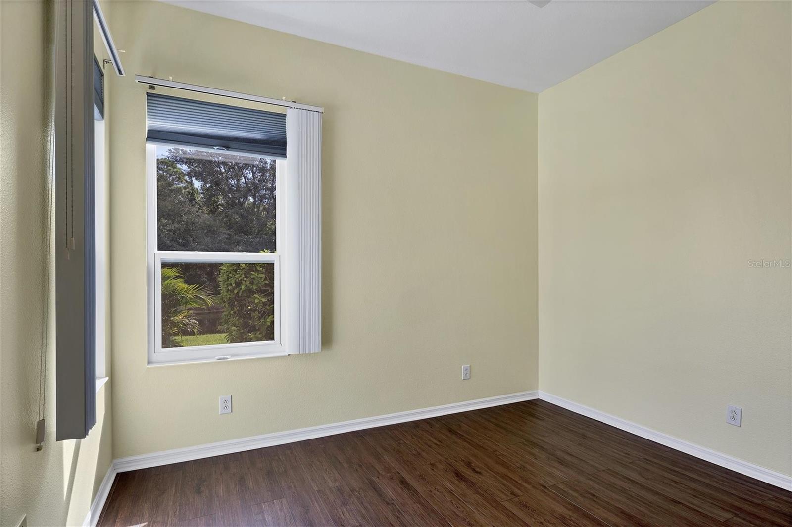 A4664981 Property Photo