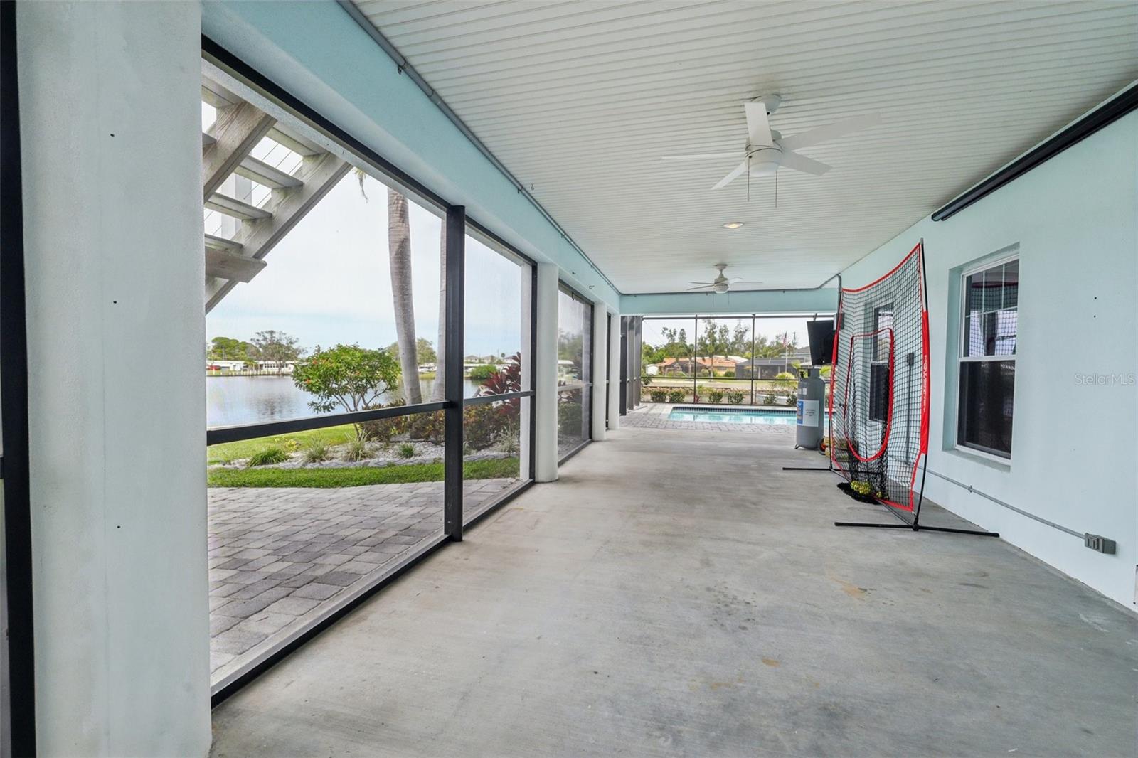 829 BLUE HERON BLVD, RUSKIN, FL, 33570