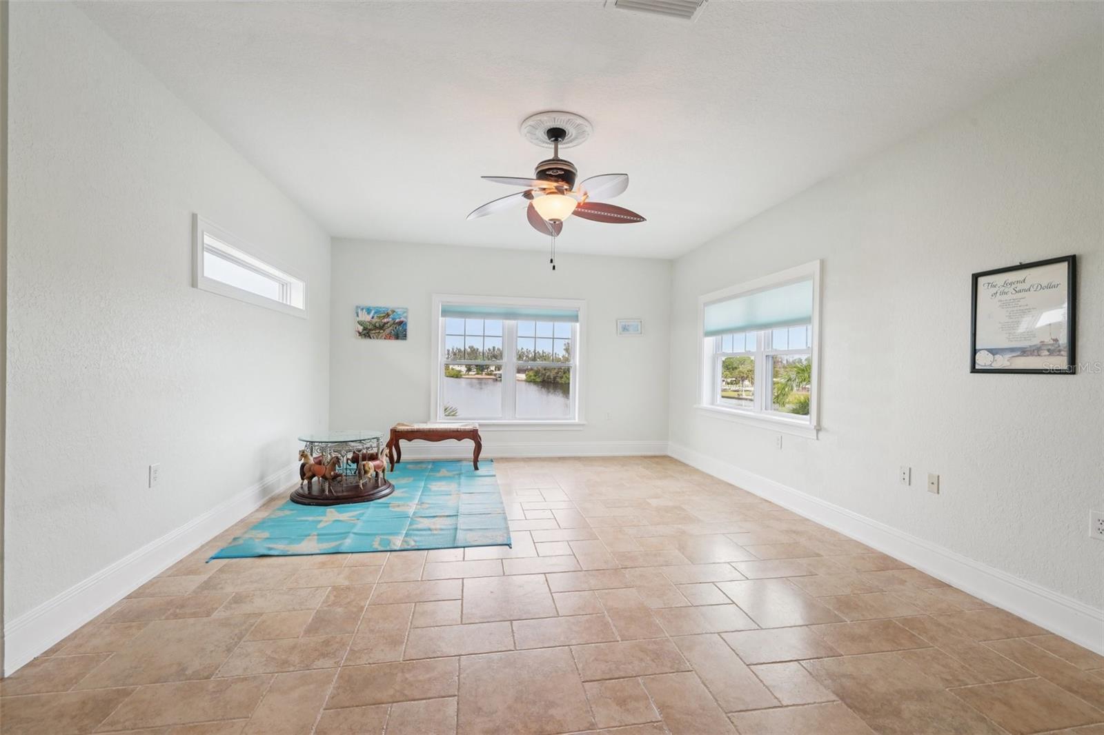 829 BLUE HERON BLVD, RUSKIN, FL, 33570