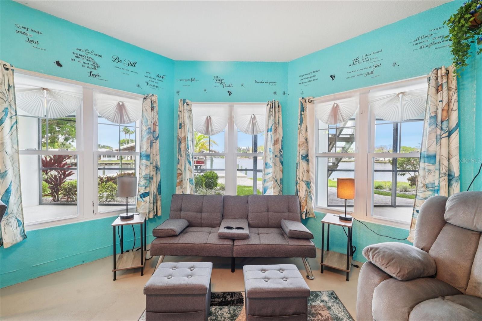 829 BLUE HERON BLVD, RUSKIN, FL, 33570