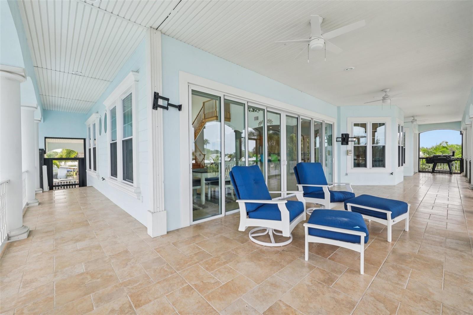 829 BLUE HERON BLVD, RUSKIN, FL, 33570