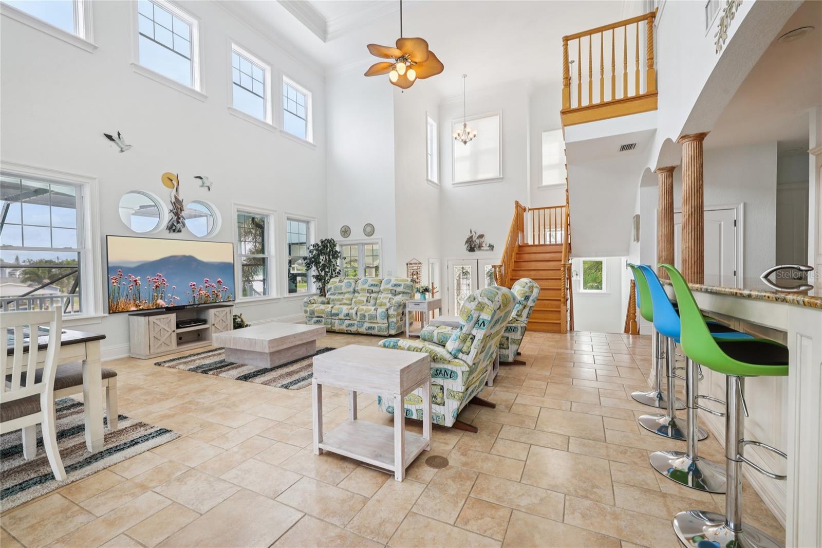 829 BLUE HERON BLVD, RUSKIN, FL, 33570