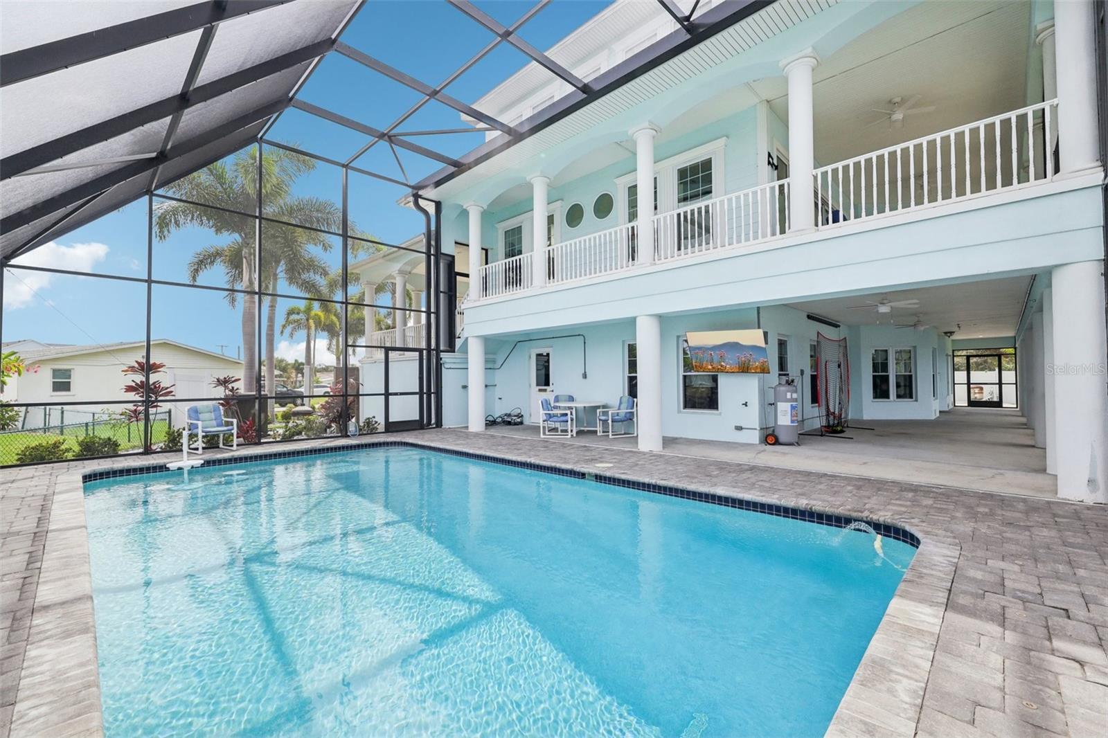 829 BLUE HERON BLVD, RUSKIN, FL, 33570