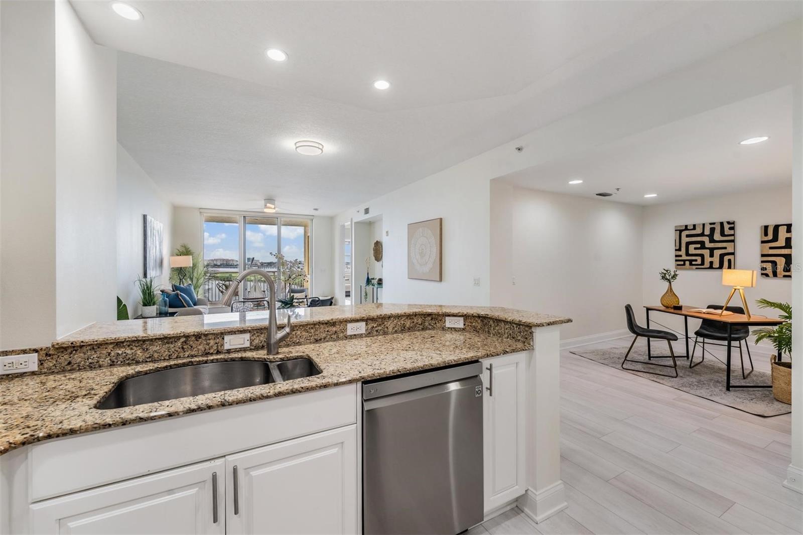 615 RIVIERA DUNES WAY #402, PALMETTO, FL, 34221