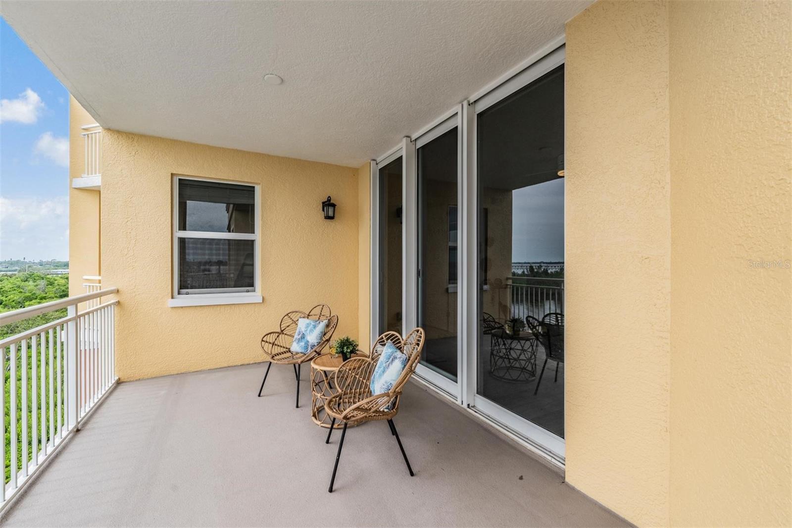 615 RIVIERA DUNES WAY #402, PALMETTO, FL, 34221