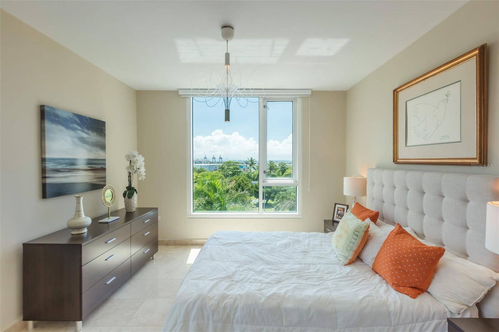 PR9116047 Property Photo