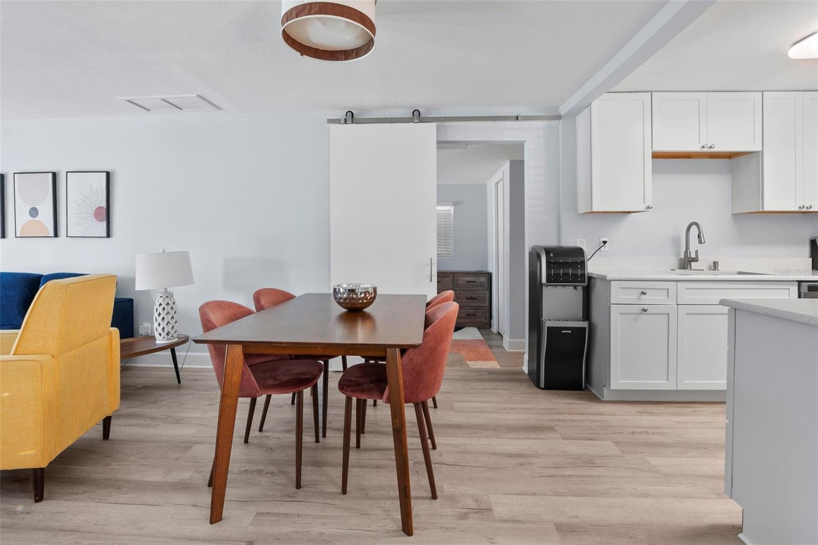 2721 WILKINSON RD, SARASOTA, FL, 34231