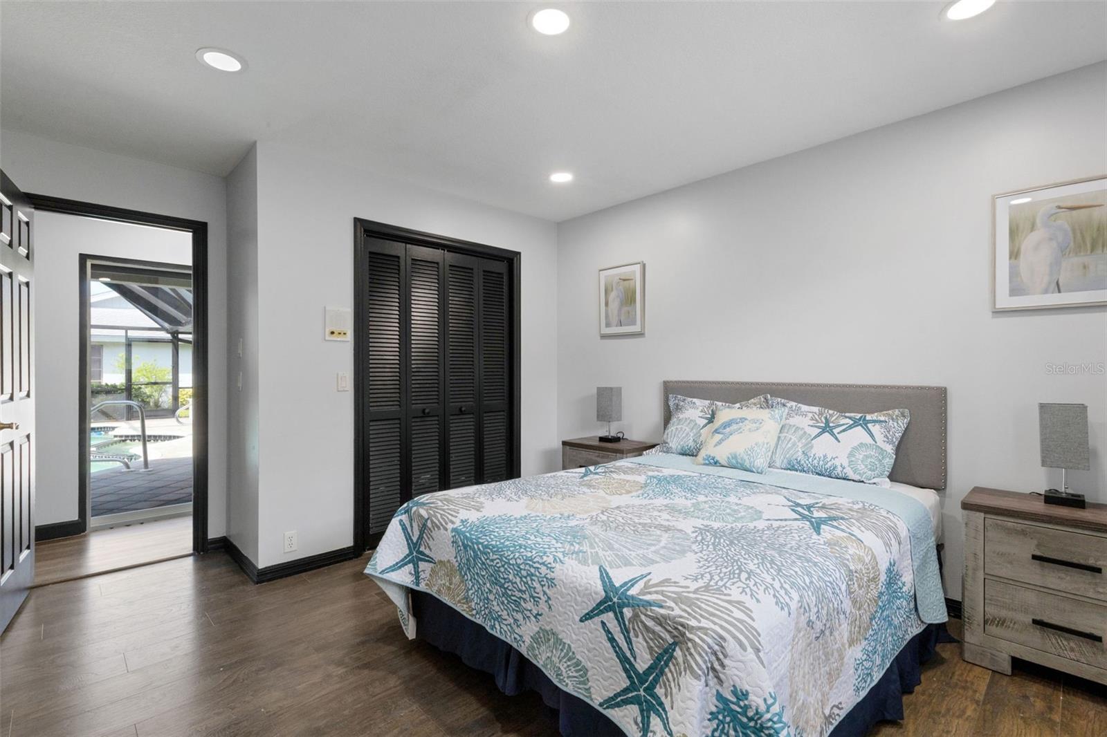 294 ROTONDA CIR, ROTONDA WEST, FL, 33947