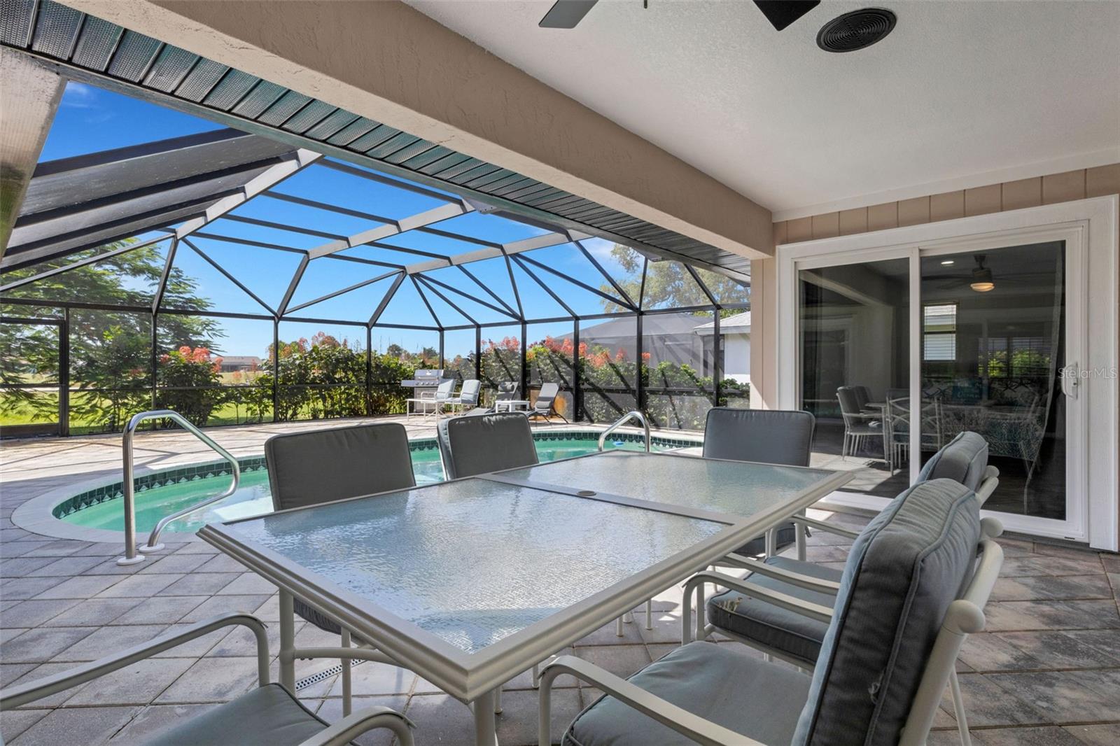 294 ROTONDA CIR, ROTONDA WEST, FL, 33947