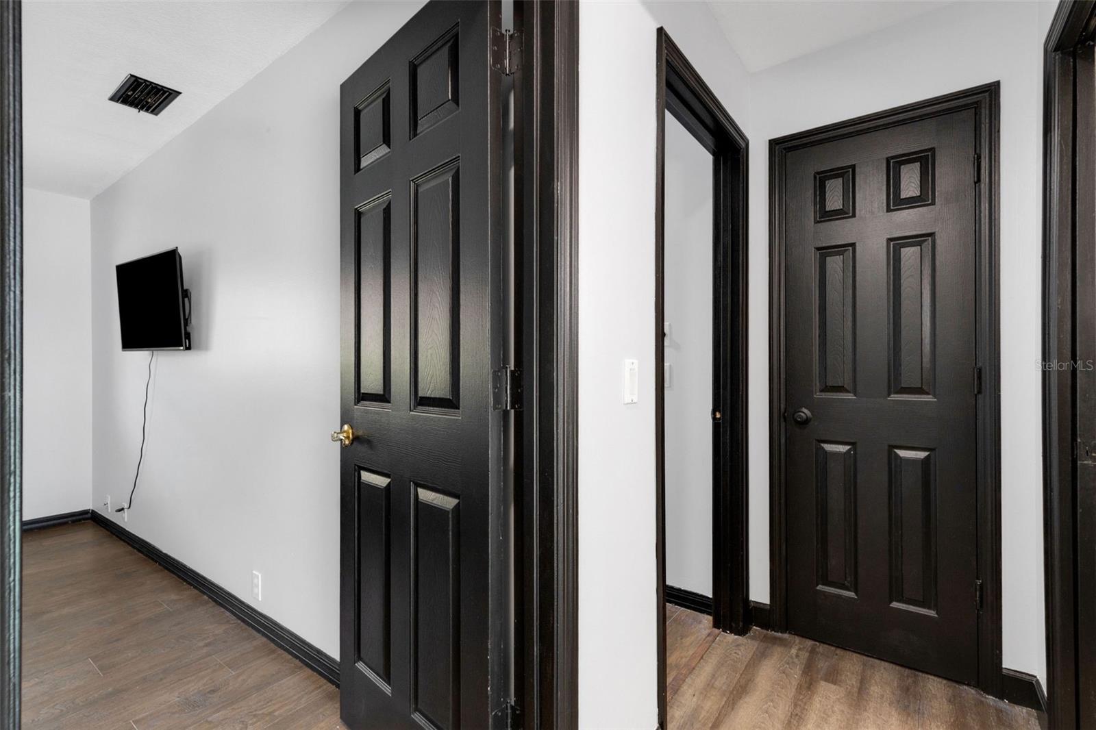 294 ROTONDA CIR, ROTONDA WEST, FL, 33947