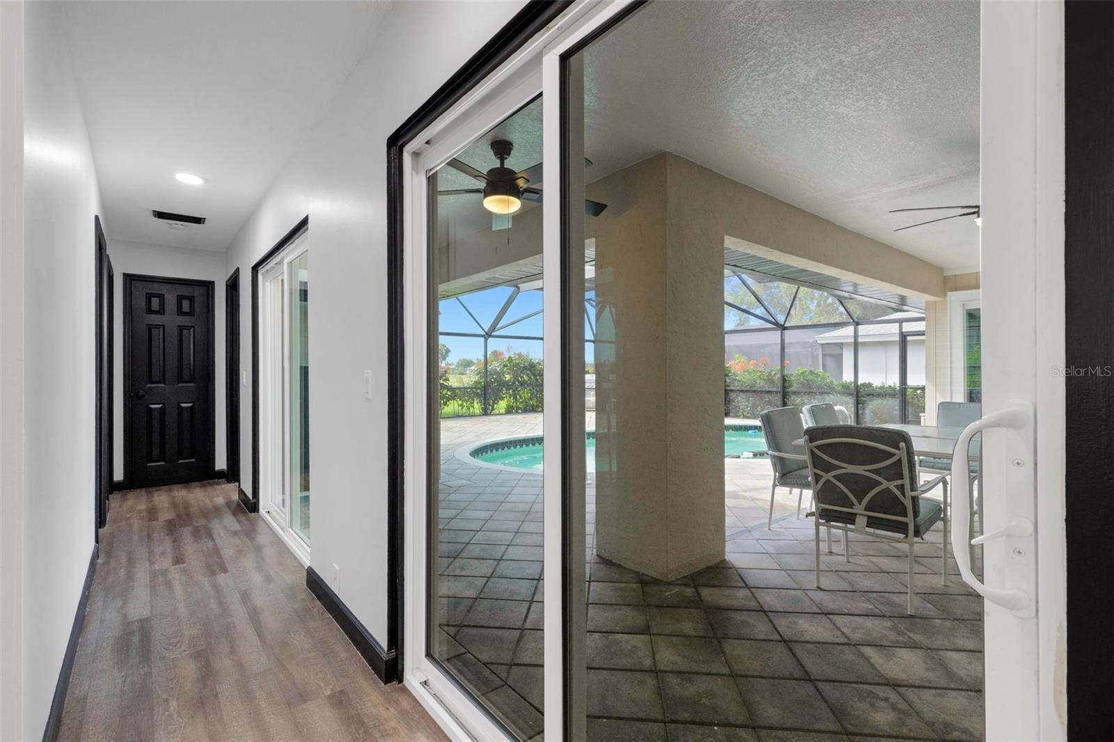 294 ROTONDA CIR, ROTONDA WEST, FL, 33947